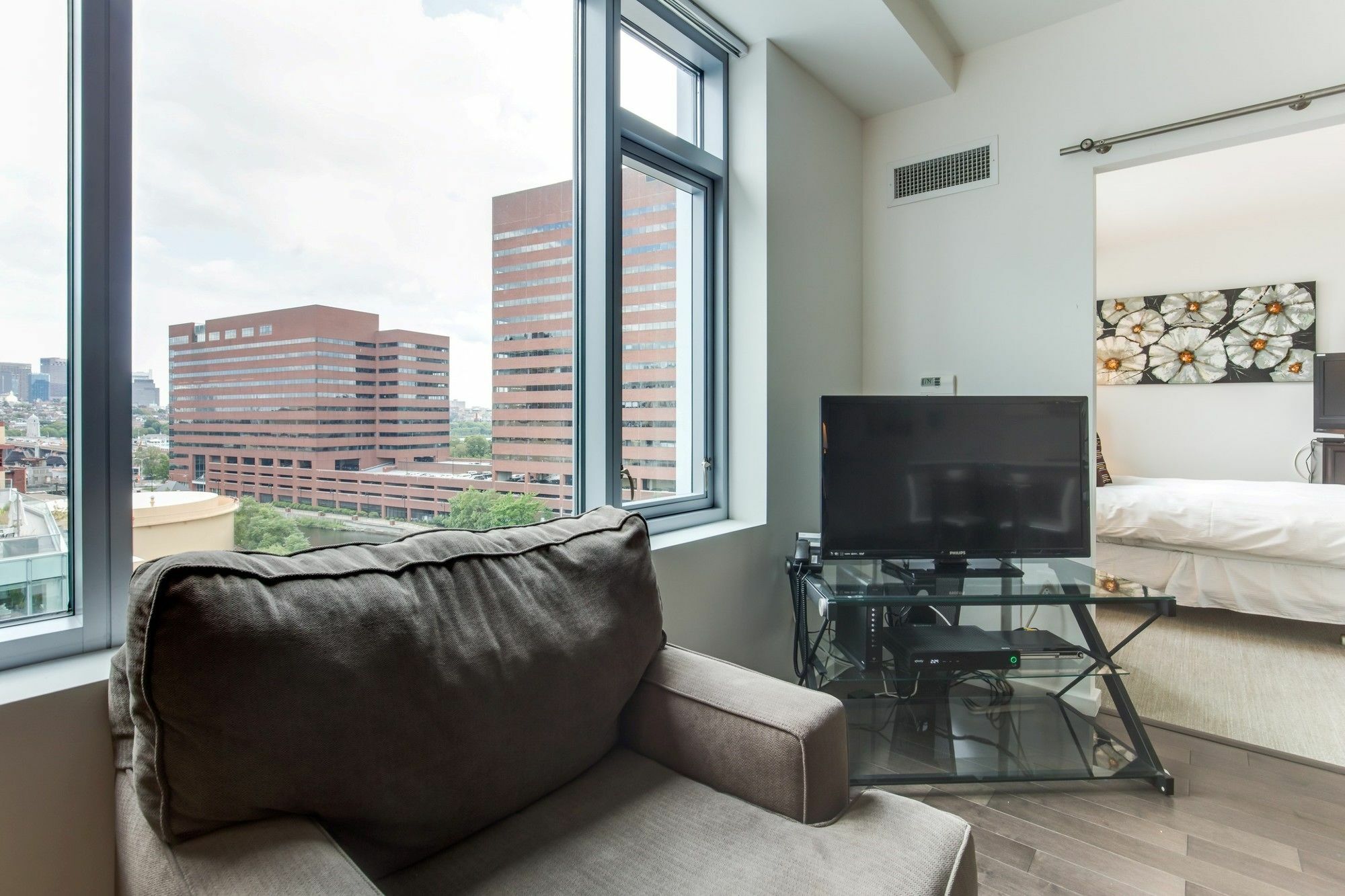 Global Luxury Suites At Kendall East Cambridge Exterior photo